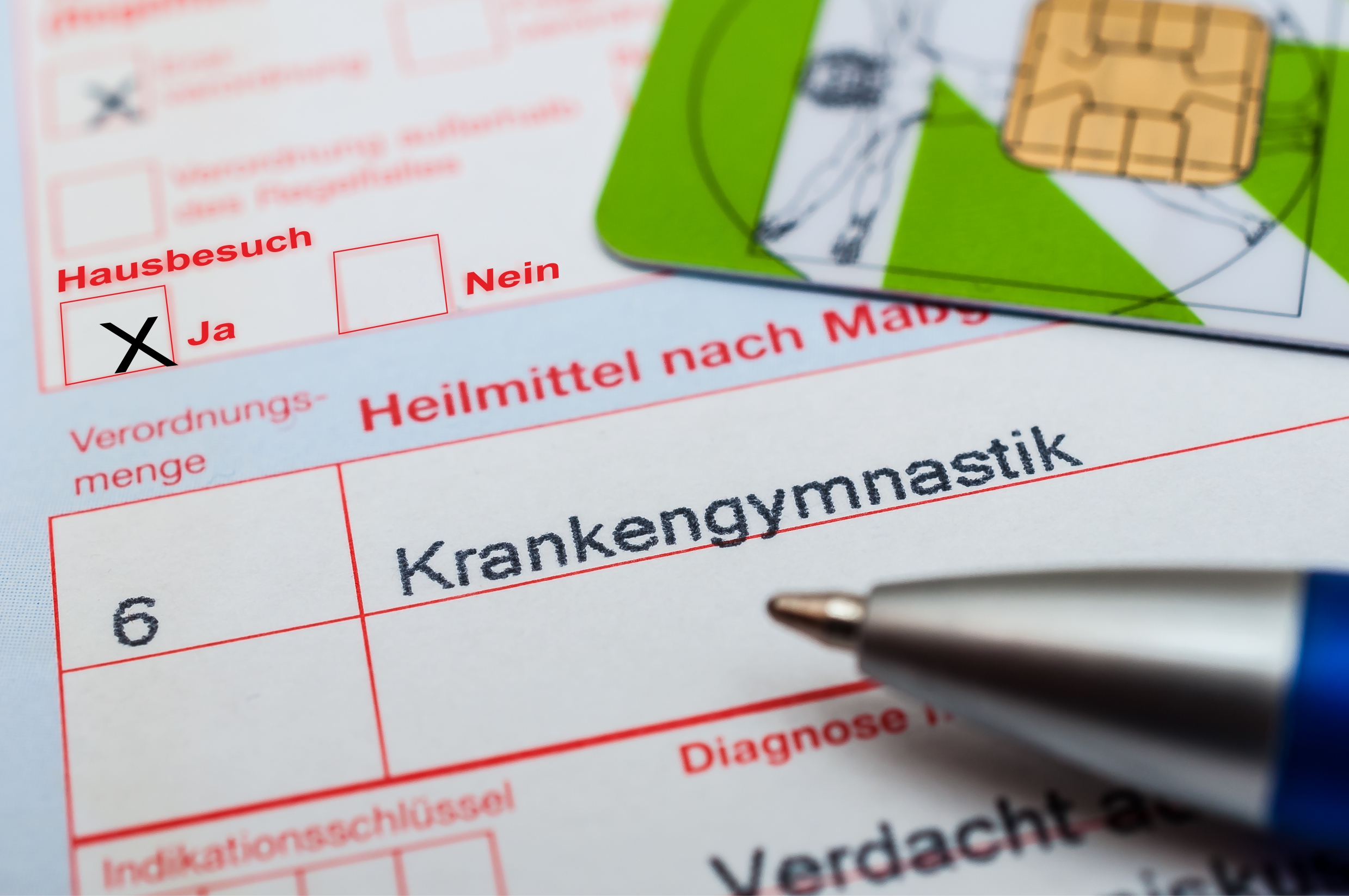 Rezept Verordnung Krankengymnastik mit Kreuz bei Hausbesuch Ja